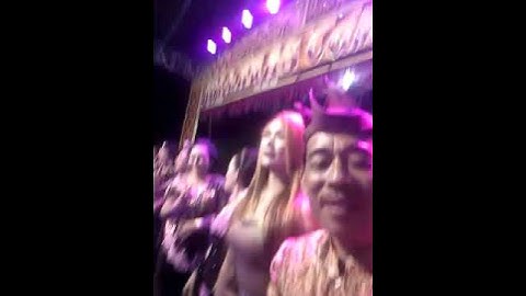 adilaras c sopyan  yeyen vivia(2)