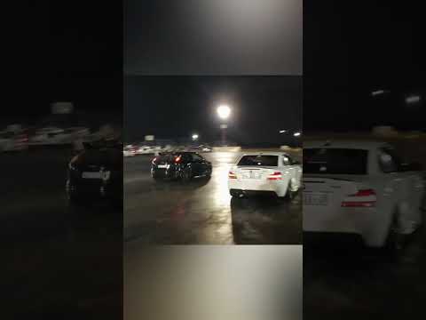 BMW 135i vs
