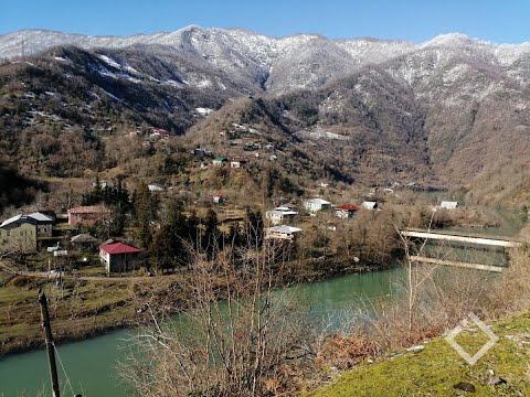 სოფელ მარადიდში მცხოვრებლები მიწების ჩამორთმევას აპროტესტებენ