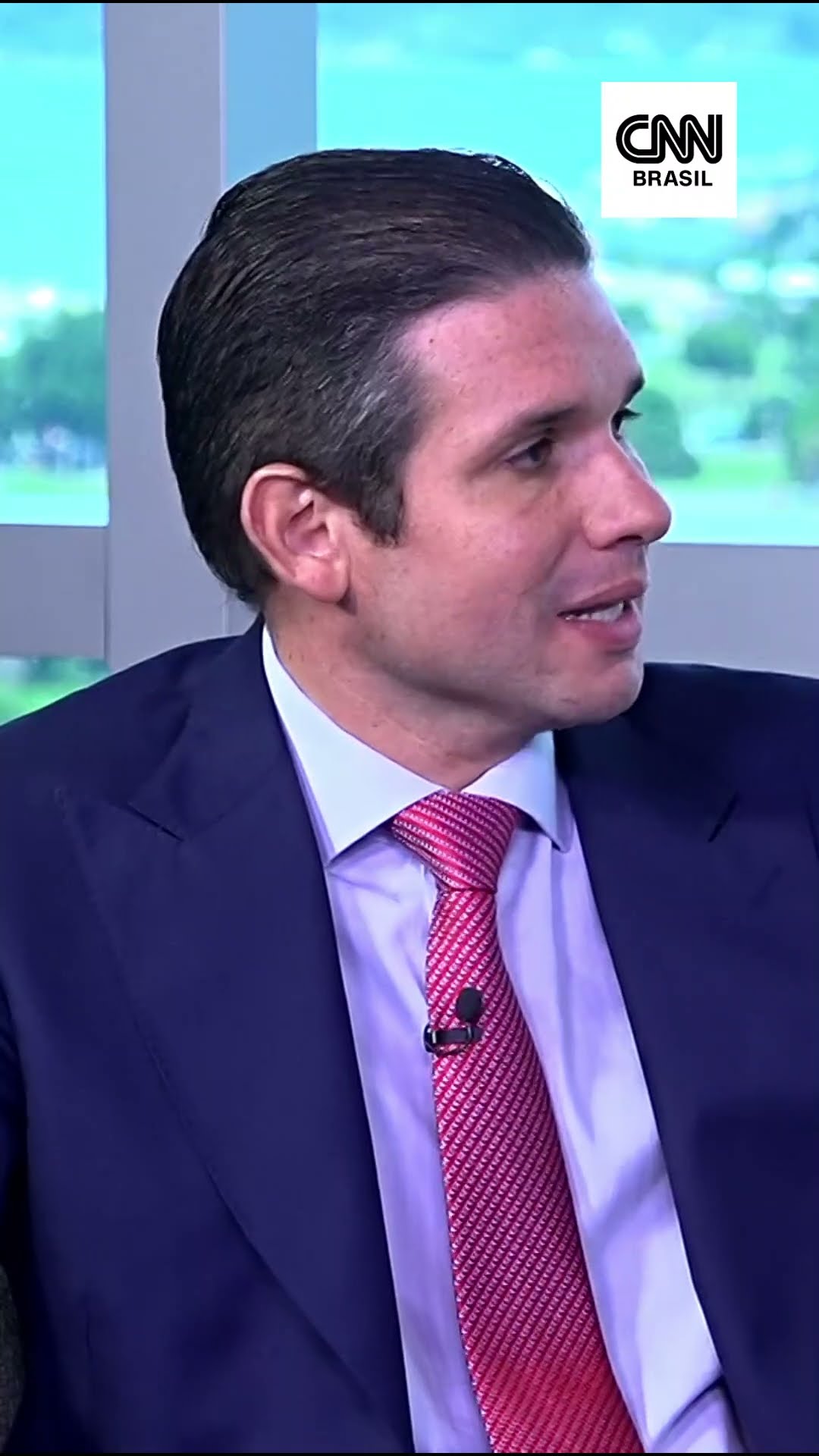 Hugo Motta: Preocupa discutir a isenção do IR sem compensação #shorts