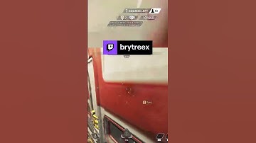 Улетели тапки… | #Twitch #apexlegends #apexhub #apexgaming #gaming #apexlegendsclips #apexmoment