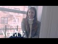 24 horas con Bárbara Palvin | De 9 a 9 | VOGUE España