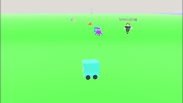 When you’re being chased by fans in Colourblocks Roblox but you are the creator.