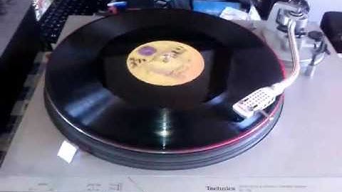 Technics SL-D2 Direct Drive Automatic turntable System