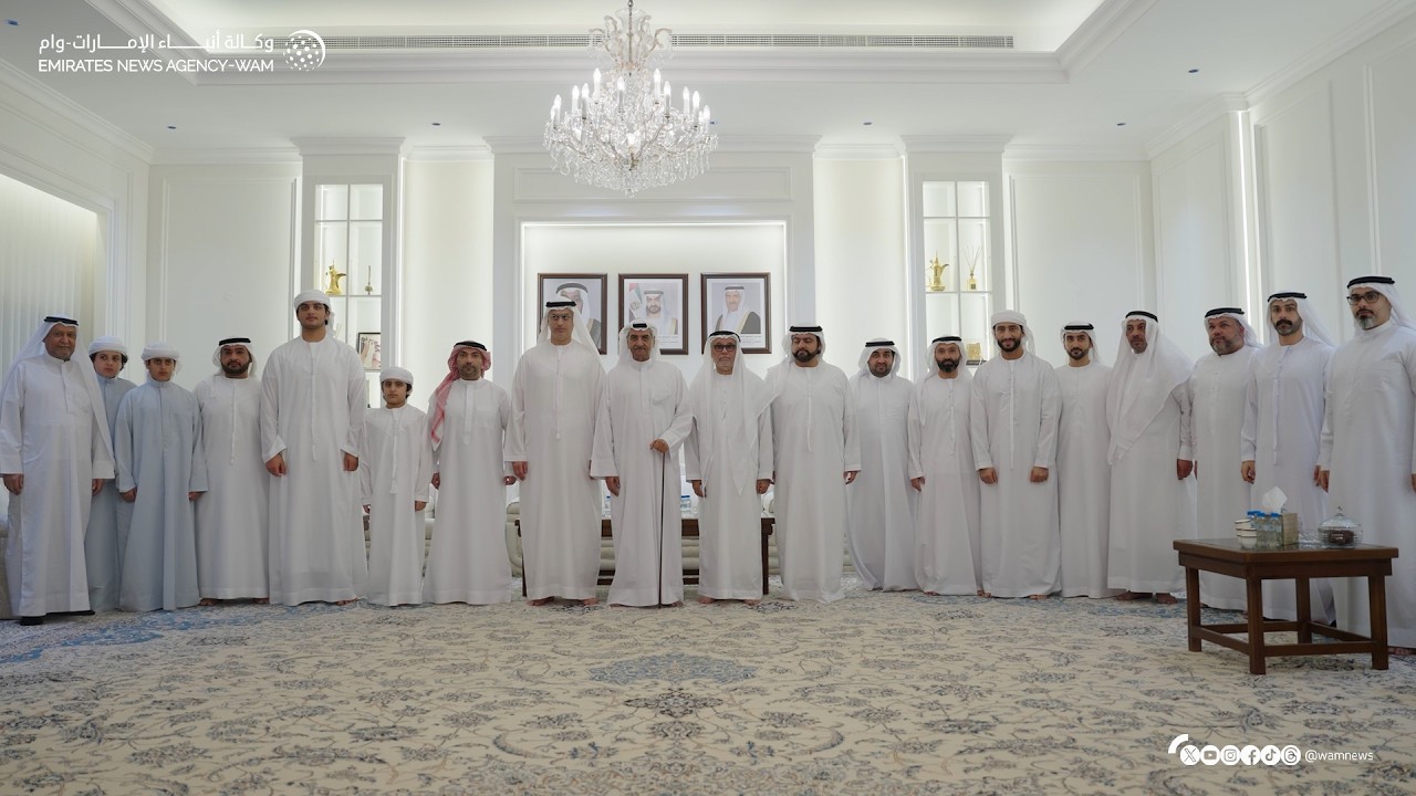 حاكم الفجيرة يحضر مأدبة إفطار أقامها ابناء المرحوم حمد بن سيف الشرقي