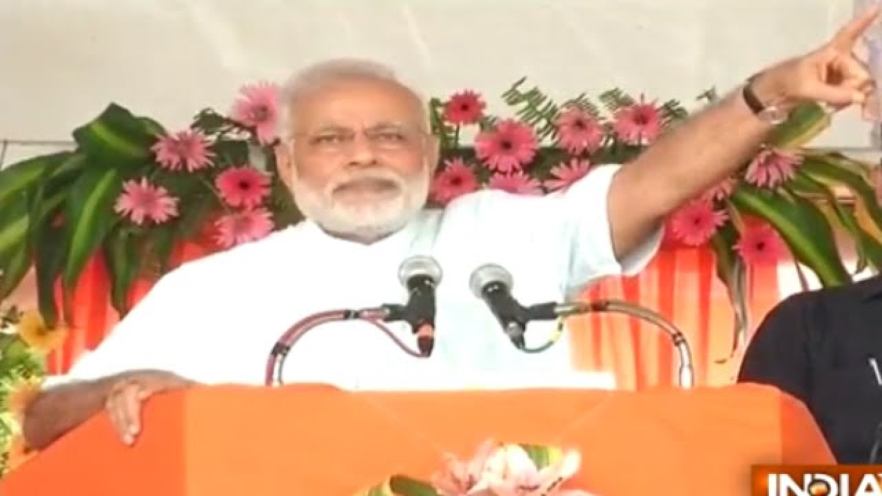 PM Narendra Modi Addresses Rally in Gorakhpur Lays AIIMS Foundation