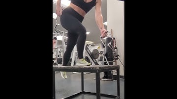 Contralateral Box Step Up