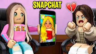 I Caught My Best Friend's Boyfriend CHEATING on SNAPCHAT! (Roblox)