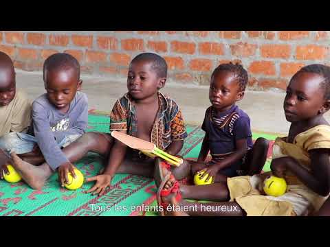 Ouverture d'un espace pour les enfants réfugiés en Zambie Ouverture d'un espace pour les enfants réfugiés en Zambie on YouTube