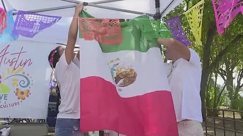 Austinites kick off Hispanic Heritage Month in SE Austin | FOX 7 Austin