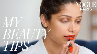 Freida Pinto's red carpet makeup | My Beauty Tips | Vogue Paris