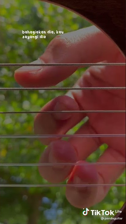 Story wa petikan gitar buat pagi hari bagus