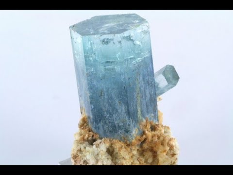 Aquamarine from Pakistan documentary of Patrick Voillot