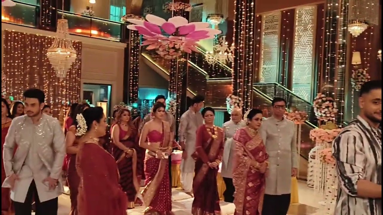 Janmashtami kiPuja Mannat aur Vikrant karte Hain 