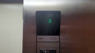Otis Hydraulic Elevator, Super 8 Troy, MO