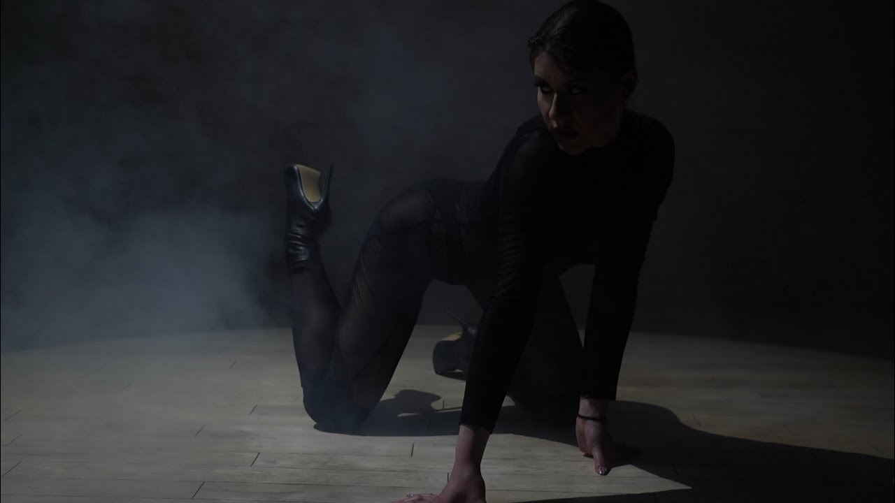 Flashdance main image 1