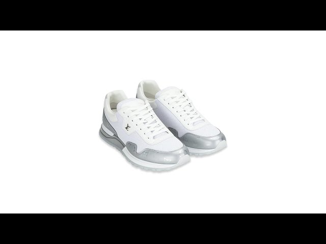 Louis Vuitton White Monogram Runaway Sneakers – Savonches