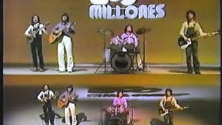 Video thumbnail of "COLLAGE.Poco a poco me enamore de ti.300 millones .1978"