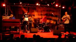 JOHN SCOFIELD R&amp;B QUARTET - &quot; Drop And Roll &quot; @ New Morning, 26-9-2011