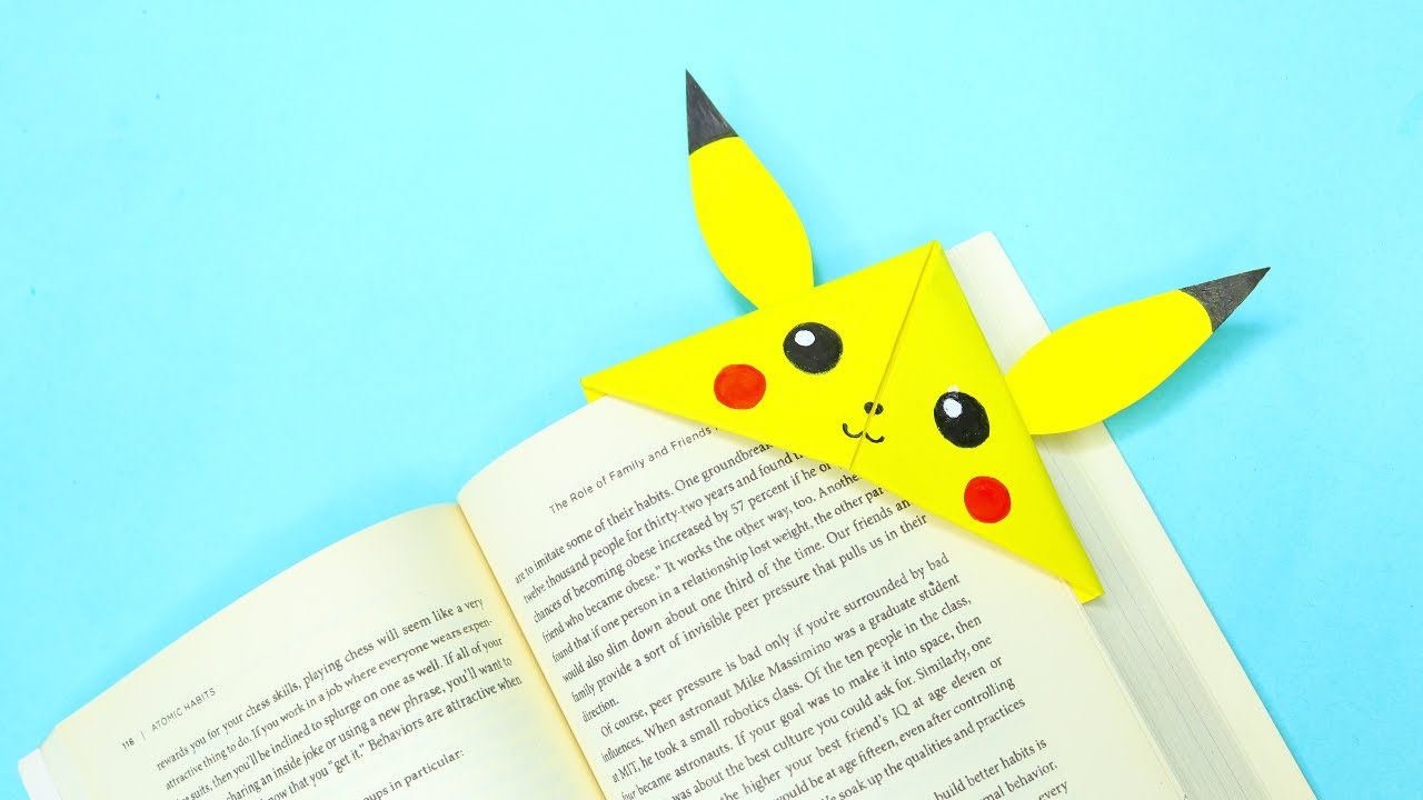 Comment Faire Un Marque Page Manga Tuto origami - Comment faire un marque-page Pikachu en papier - YouTube