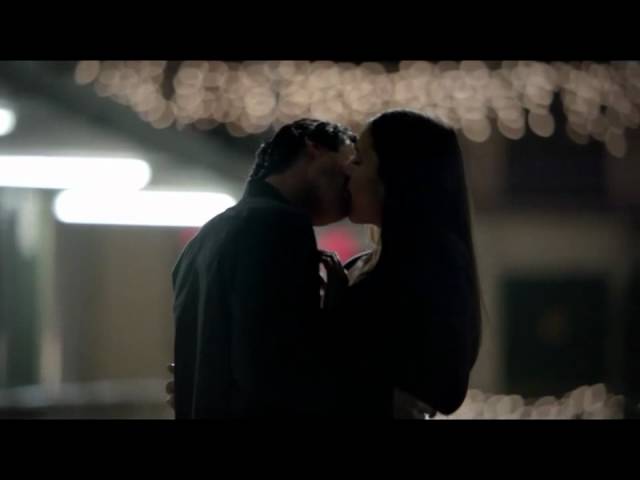 Damon & Elena Rain Kiss On 'Vampire Diaries' — Season 6 Moment