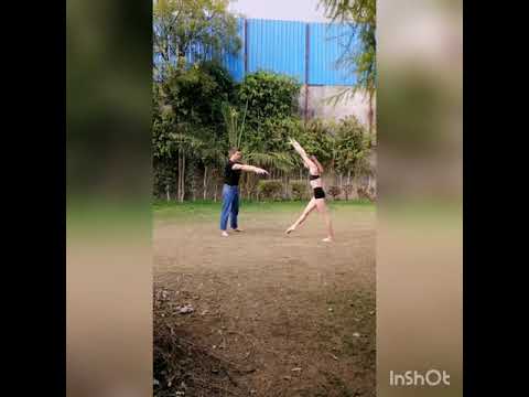 Acrobatic hand to hand duo 1