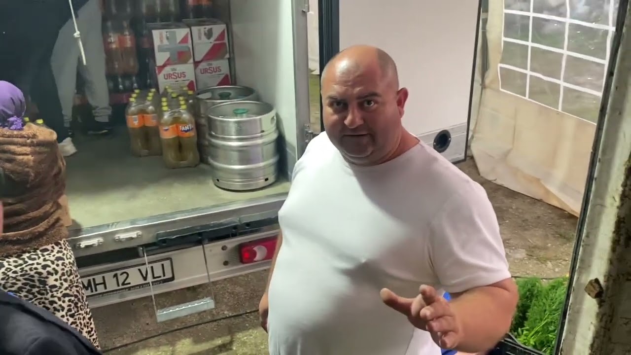 PETRECERE MARE LA BUCĂTARU 