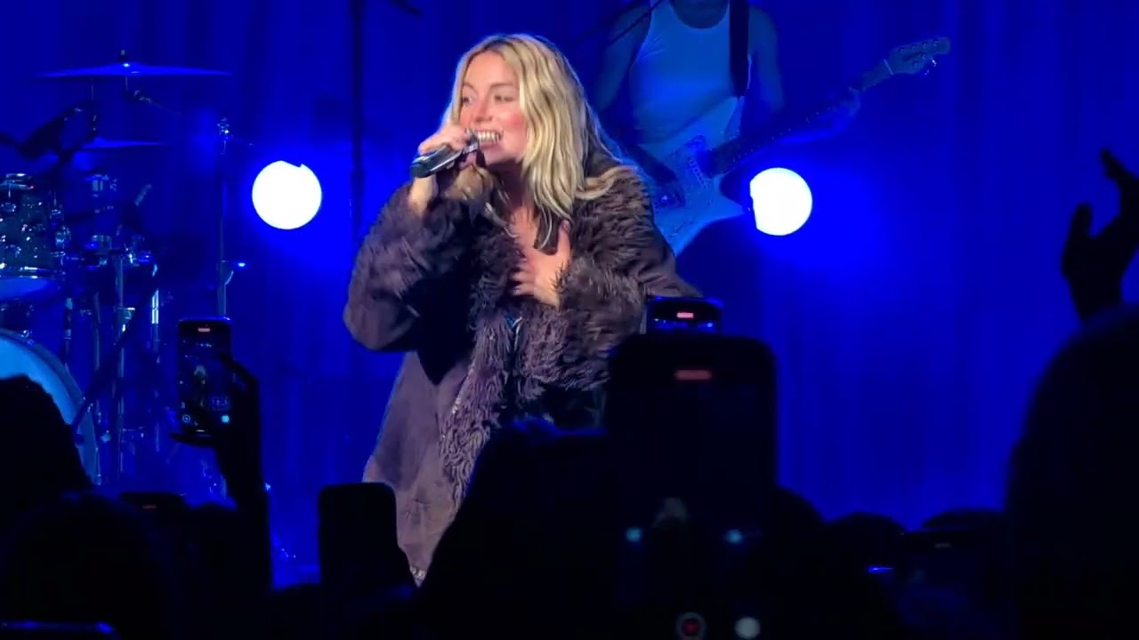 Ashe Live - Save Myself (The Showbox, Seattle, June 16, 2025)