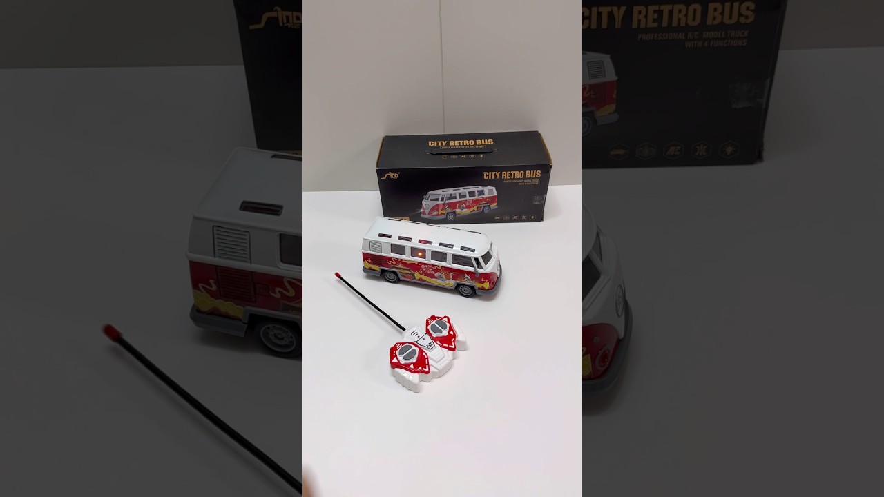 Showcase the Remote Control City Retro Bus 