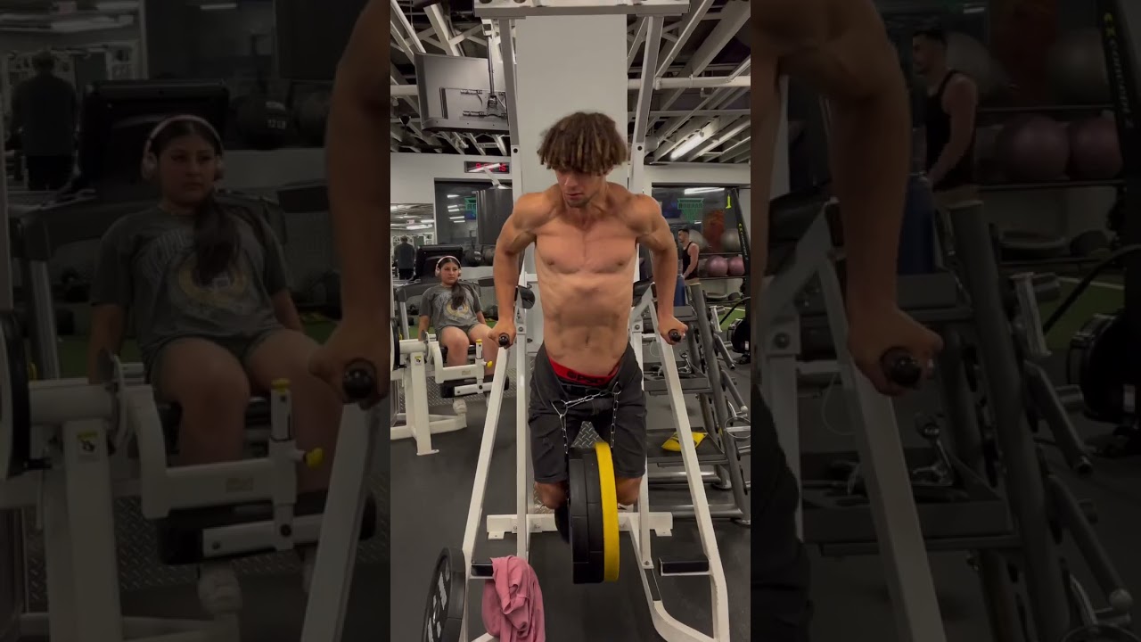 125lb Weighted Dip @155bw 🔥