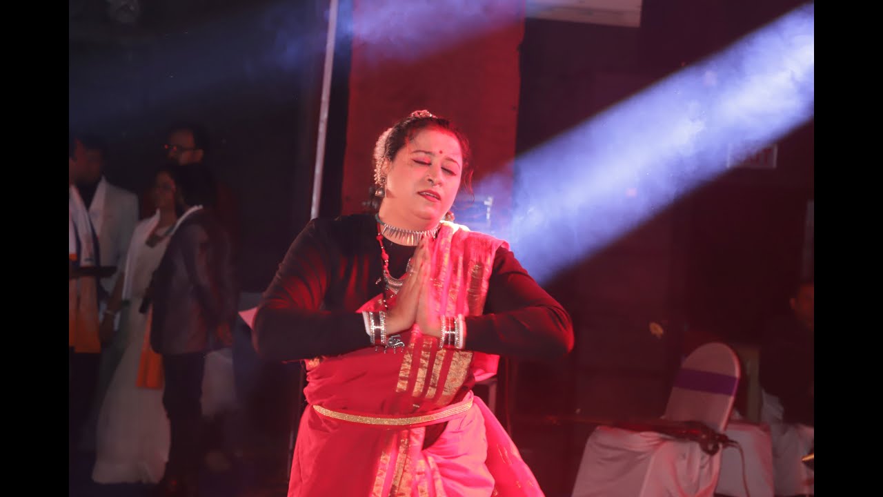 Piyali, embodying the Mahabharata theme, danced as a rhythmic muse, uniting the audience in harmony.