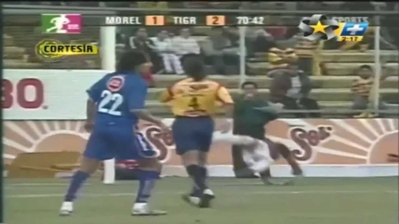 Morelia 1 Tigres 2, J03, C04, Estadio Morelos, 31Ene2004