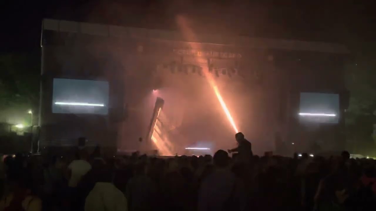 Vitalic waiting for the stars