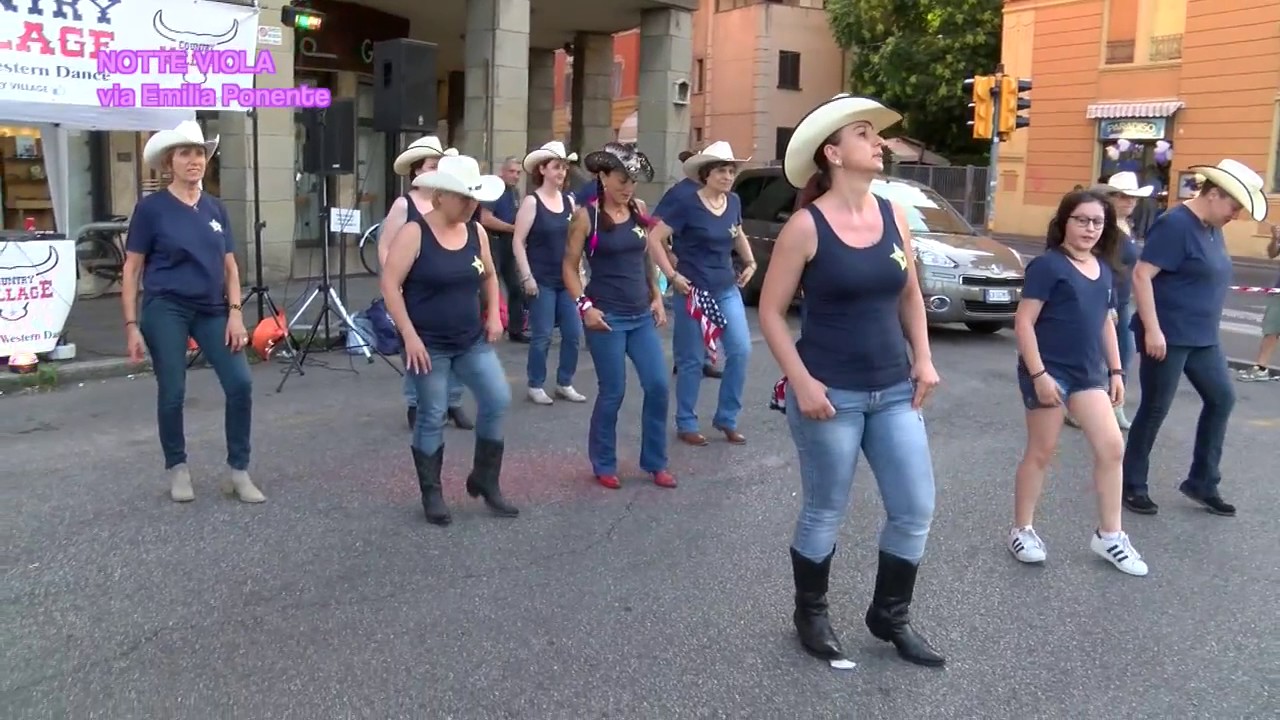 Country Village ASD, Ballo Country a Bologna