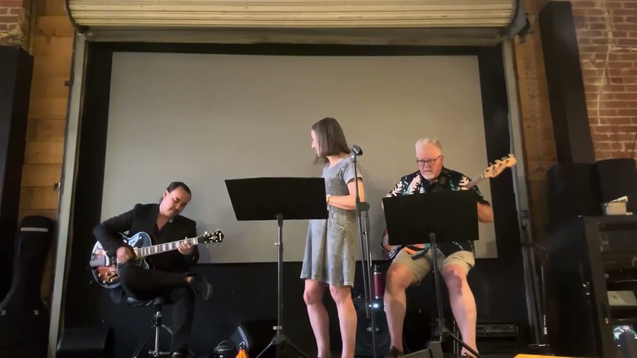 Claire & the Blue J's perform "Honeysuckle Rose" at Woods Boss Brewing Company