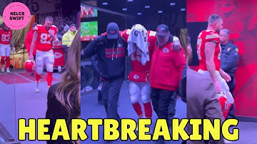 TEARS FELL as Travis Kelce & Patrick Mahomes enter the LOCKER ROOM after Chiefs loss vs Chargers