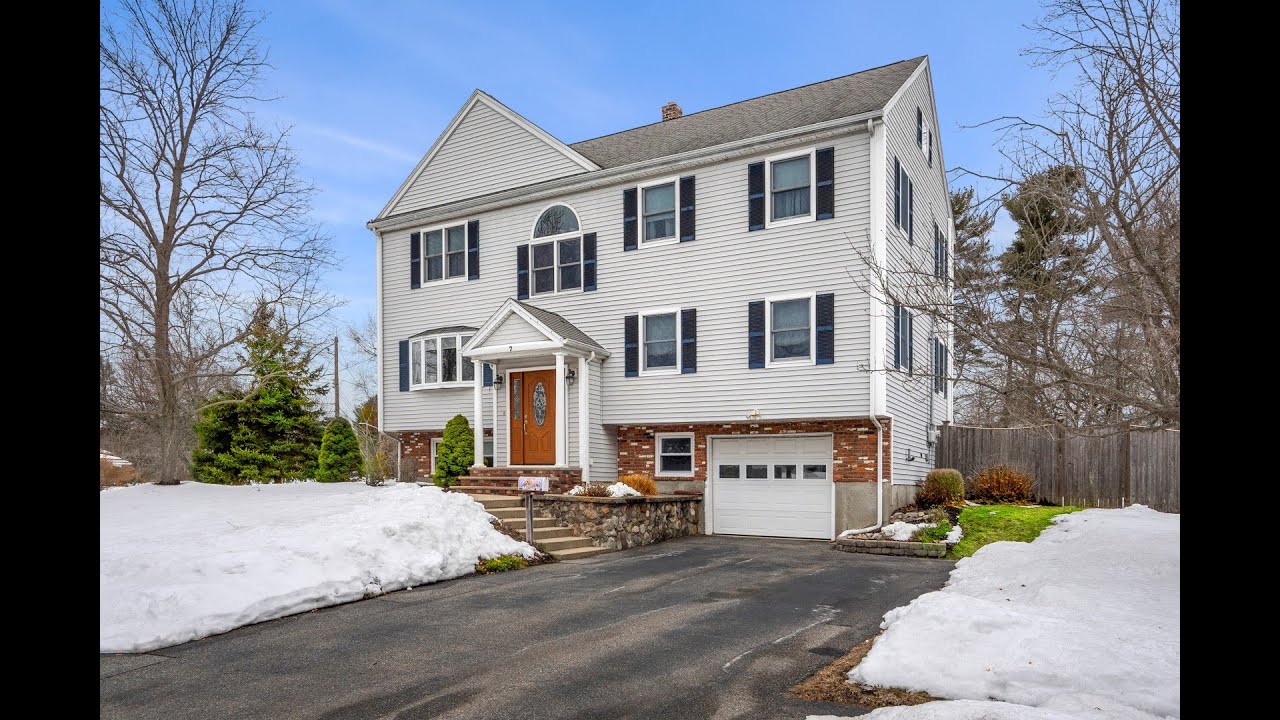 7 Belfast Road Peabody, MA | ColdwellBankerHomes.com