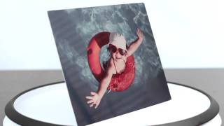 Winkflash - Metallic Prints - www.OnlineProductVids.com