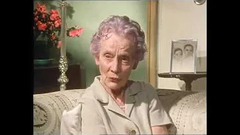 Mary Lindell - World War 2