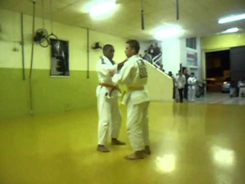 Exame de faixa verde judo
