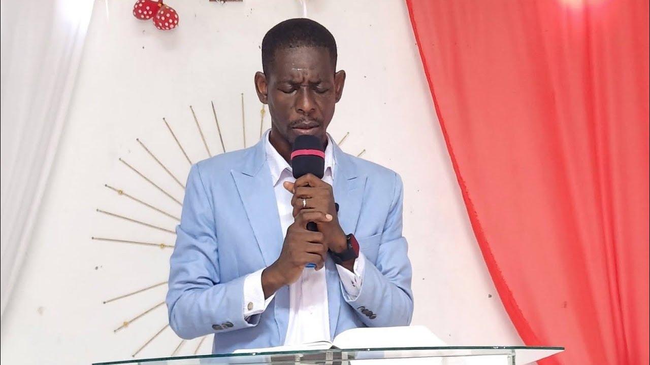 L'ATTITUDE D'UN CHRÉTIEN GLORIEUX - Évangeliste Zogbande Serge 