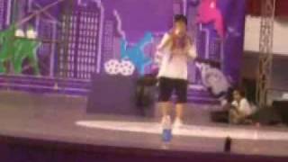 Masta B - Rap n Rap Rehearsal in Yahoo VIETNAM (4/12/2009)