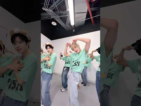 It S Gonna Be Electric NCTWISH LOGin NCTWISH LOGin NCTWISH ASIA TOUR TAIPEI 