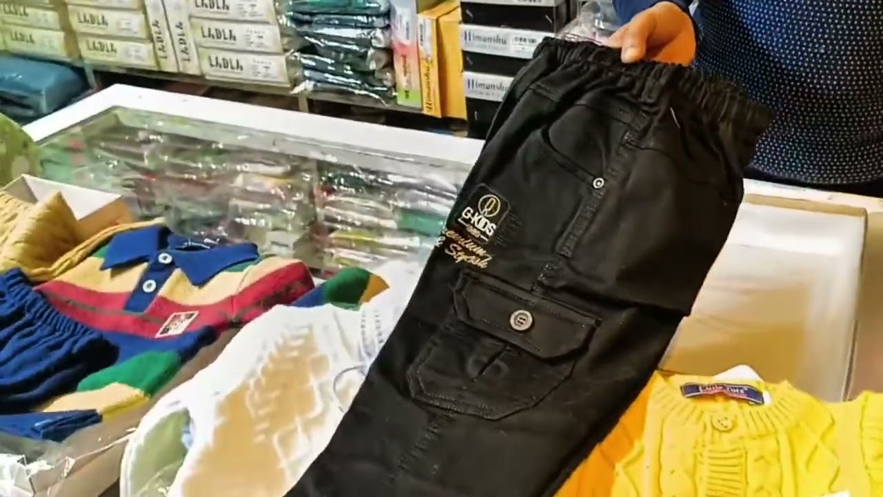 R.S APNA GARMENTS 20% OFF SELECTED WOOLEN FABRIC HURRY UP