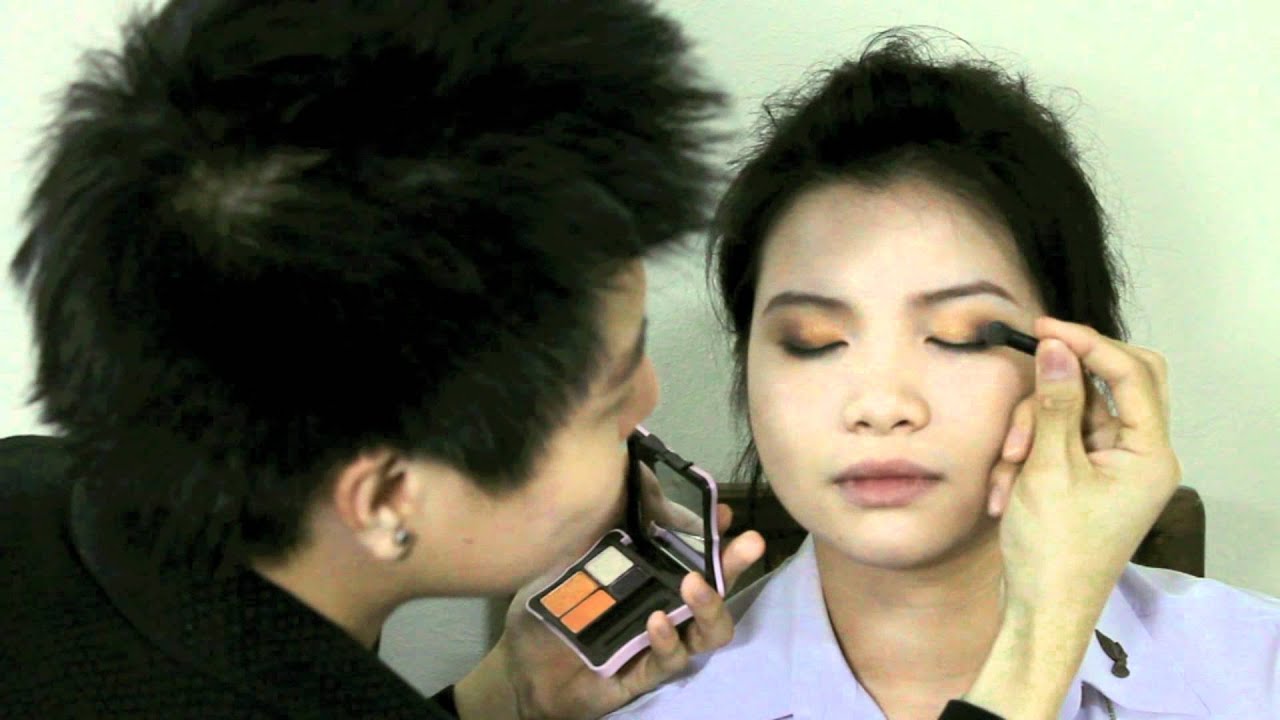 คลิปสอนแต่งหน้าไปเรียนฮาๆFashion Beauty Expert