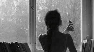 senin ellerindeyim, düşlerindeyim, gülüşlerindeyim
