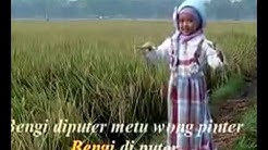 MILA "Padang Bulan"  - Durasi: 11:16. 