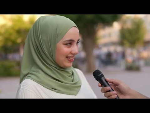 صاحبي وصاحبه واحـد من القـدام وواحـد من اللـور هباال