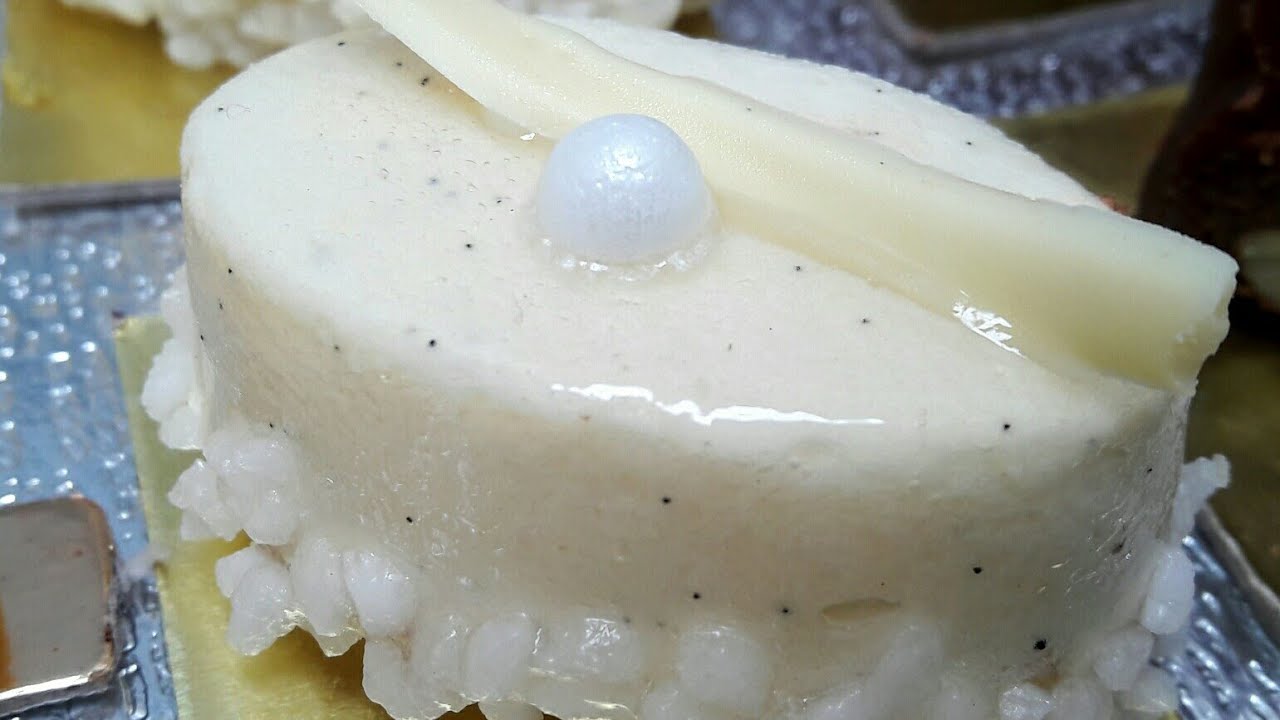 كلاصاج شفاف رااائع لتغطية الطورطات اوالسواريه/glaçage neutre