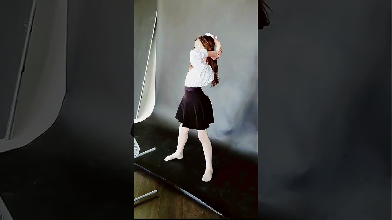 Model posing shooting. Angelina teen top model 